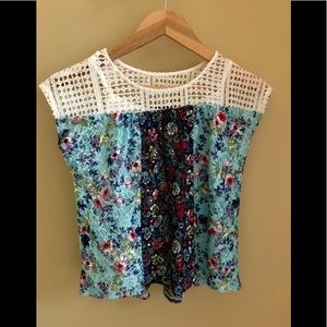 Girls lace top with attached tank slip